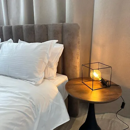 Aurora Downtown Living