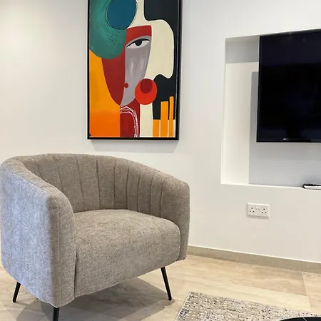 Aurora Downtown Living *