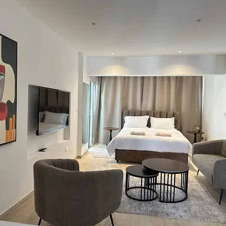 Aurora Downtown Living Апартаменты Никосия