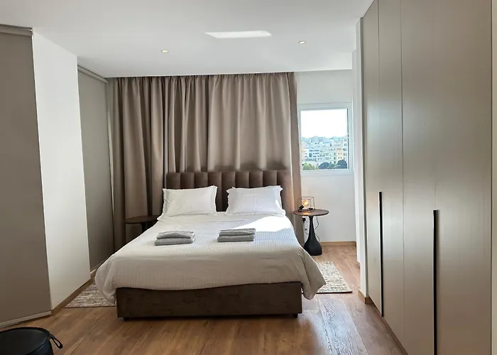 Aurora Downtown Living Nikósie